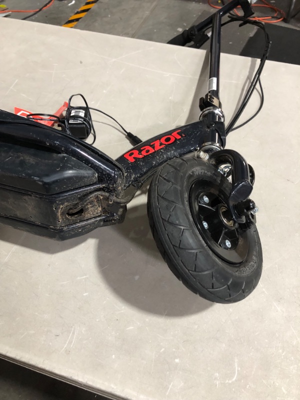 Photo 3 of ***NOT FUNCTIONAL - DOES NOT TURN ON - FOR PARTS***
Razor - Power Core E100 Electric Scooter - Red