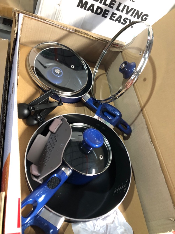 Photo 4 of ***USED - SCRATCHED - SEE PICTURES***
T-fal Excite ProGlide Nonstick Thermo-Spot Heat Indicator Dishwasher Oven Safe Cookware Set, 14-Piece, Blue