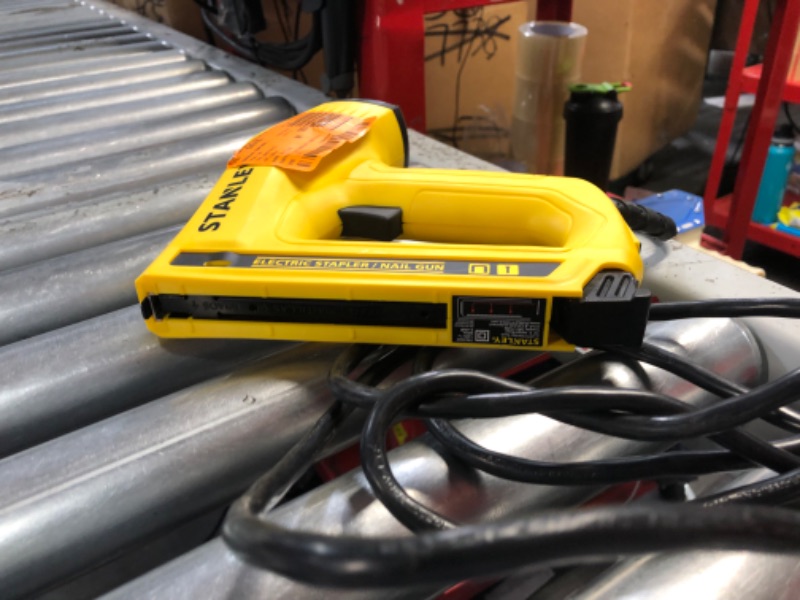 Photo 3 of ** TESTED/WORKED**Electric Stapler and Brad Nail Gun
