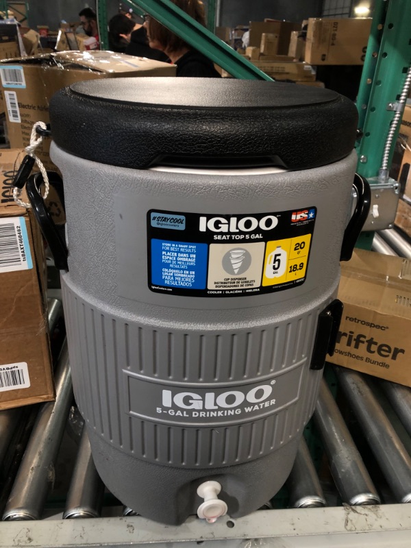 Photo 3 of ***USED AND DIRTY - SEE PICTURES***
Igloo 5-10 Gallon Portable Sports Cooler 5 Gal, Gray