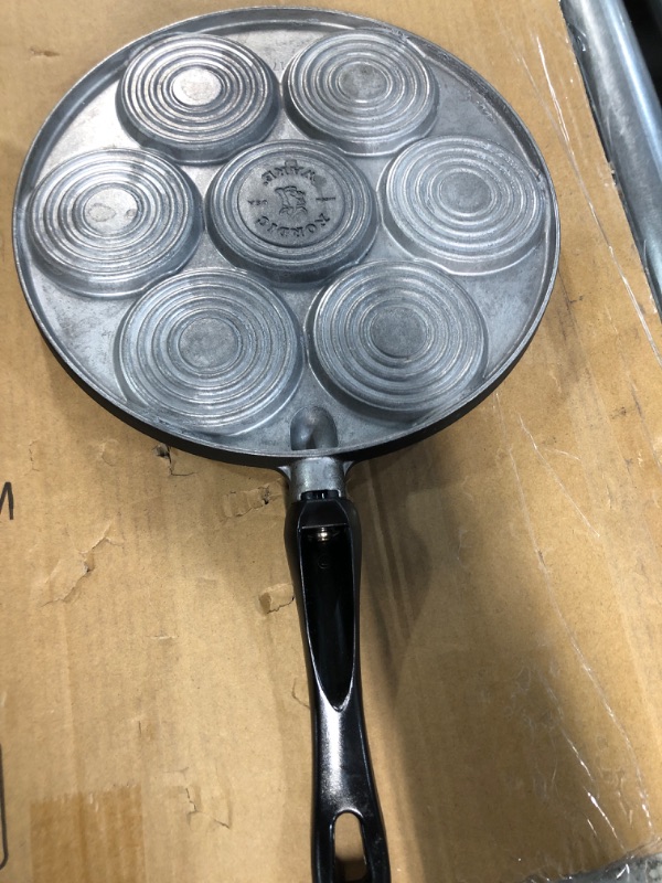 Photo 3 of Nordic Ware Silver 01940 Scandinavian Dollar Pancake Pan 