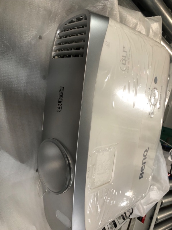 Photo 2 of BenQ HT2050A 1080P Home Theater Projector | 2200 Lumens 