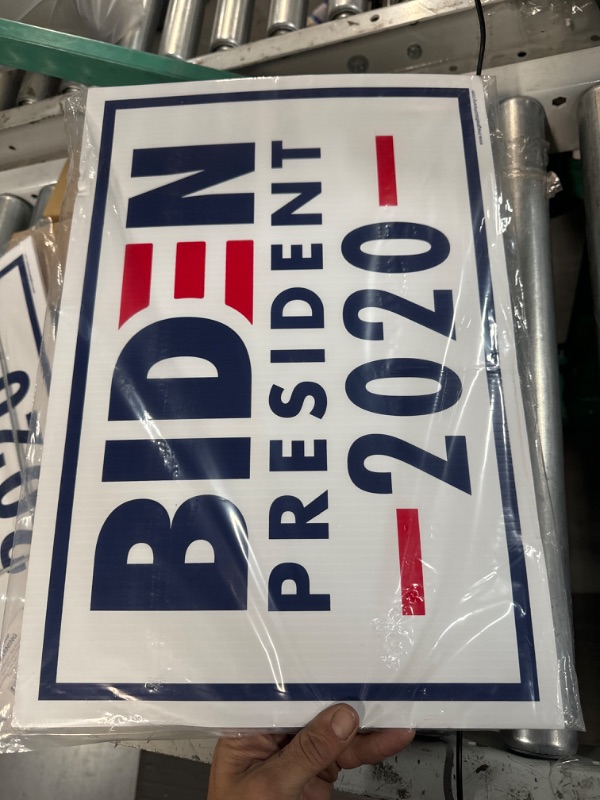 Photo 5 of  Biden Harris 2020 President 12x18-inch Yard Sign 