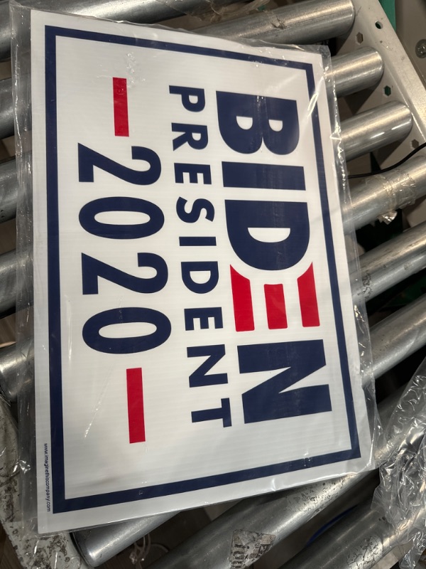 Photo 4 of  Biden Harris 2020 President 12x18-inch Yard Sign 