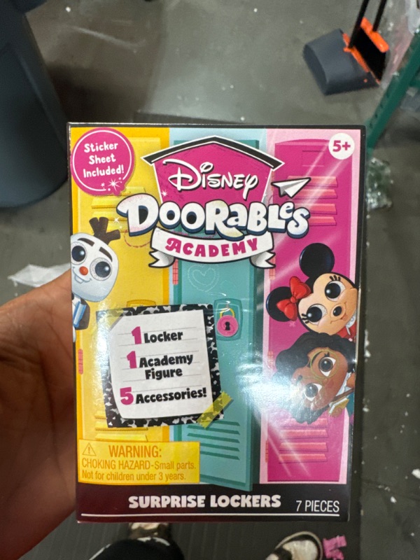 Photo 1 of Disney Doorables NEW Academy Surprise Locker