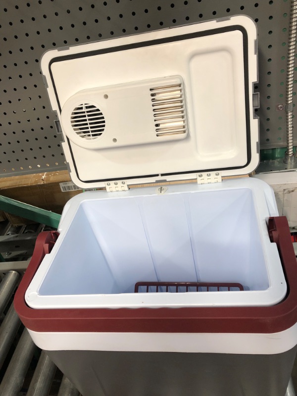 Photo 3 of * broken handle * sold for parts/repair *
Koolatron Thermoelectric Iceless 12V Cooler 25 L (26 qt), Electric Portable Car Fridge