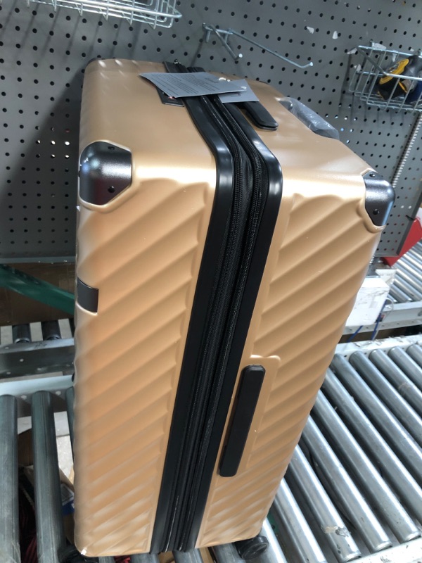 Photo 4 of 28" suitcase/luggage gold/bronze