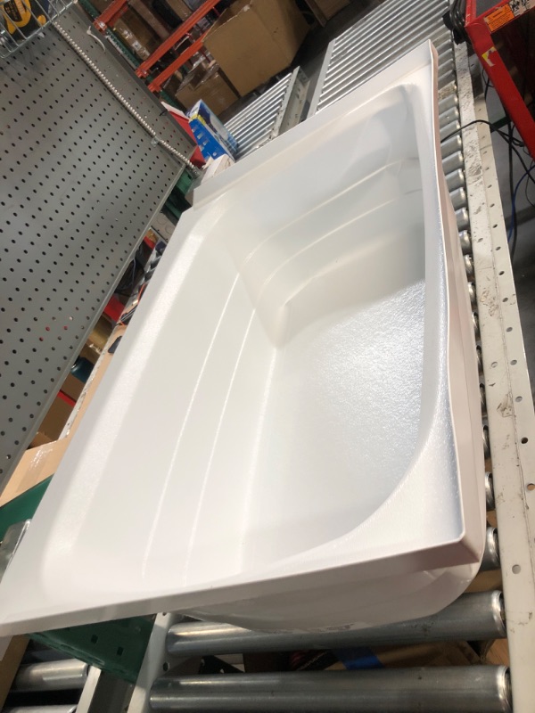 Photo 4 of ***BENT - WARPED - SEE PICTURES***
Lippert Replacement 24" x 36" White Right Hand Bathtub with Scratch-Resistant ABS Acrylic 209658