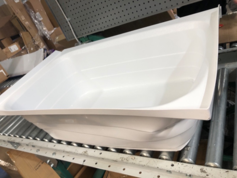 Photo 2 of ***BENT - WARPED - SEE PICTURES***
Lippert Replacement 24" x 36" White Right Hand Bathtub with Scratch-Resistant ABS Acrylic 209658