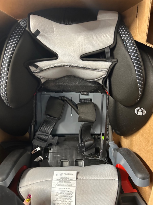 Photo 6 of Britax Grow with You Click Tight Harness-2-Booster Car Seat, Cool Flow Gray