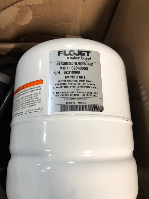 Photo 2 of * USED * 
Flojet 02840000A 2840 Series Water Booster 4.5 GPM 115 Volt Pump