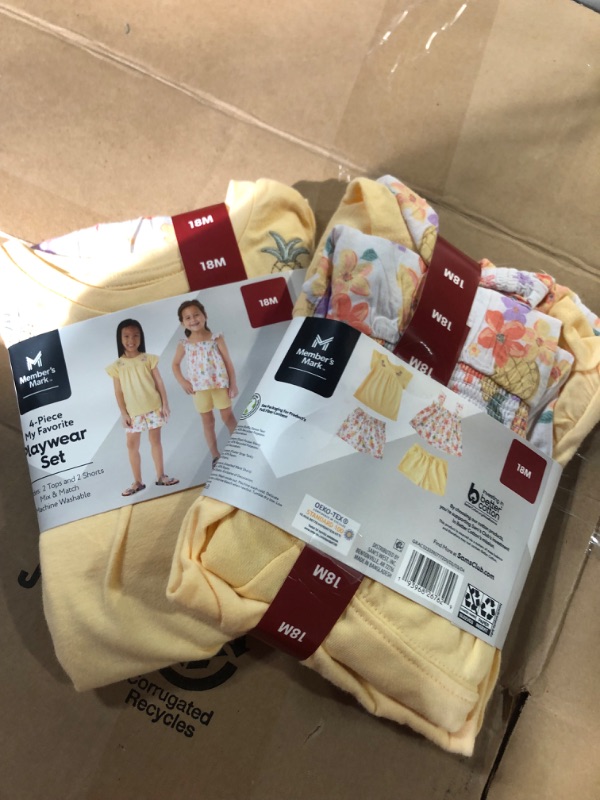 Photo 1 of 4-piece playwear 18M size clothing 2 pairs