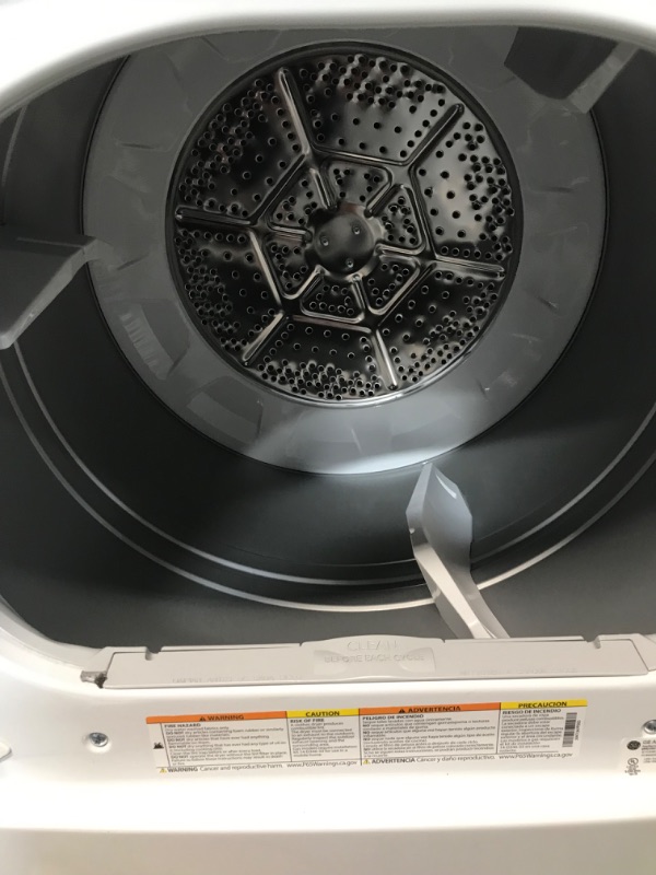 Photo 3 of **DAMAGED, UNABLE TO TEST 4 PRONG OUTLET**  GE 7.2-cu ft Electric Dryer (White)