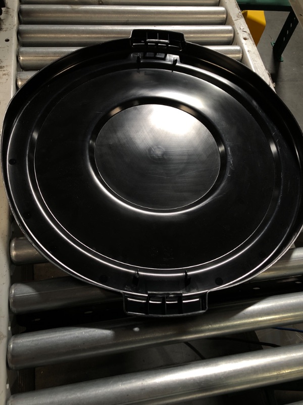 Photo 1 of Carlisle FoodService Products Bronco Round Waste Bin Trash Container Lid 32 Gallon - Black