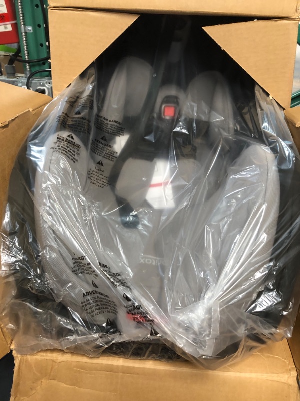 Photo 1 of Britax Boulevard Clicktight Convertible Car Seat