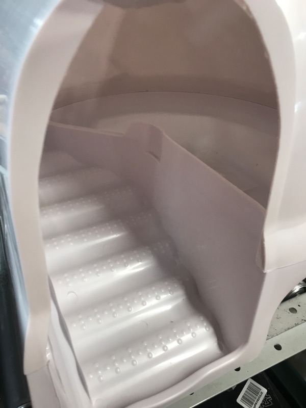 Photo 2 of ****CRACKS ON TOP*** Aspen Pet Booda Clean Step Litter Box (Pearl)