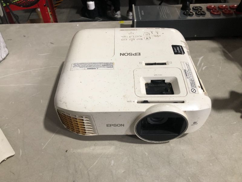 Photo 13 of Epson Home Cinema 2100 1080p 3LCD projector