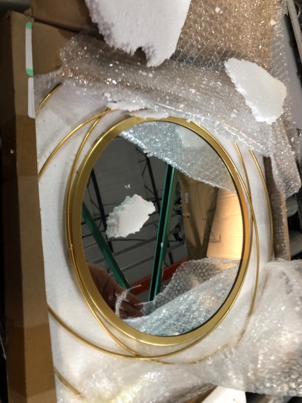 Photo 2 of  15.7'' Gold Circle Mirrors Wall Decor Iron Frame Mirrors Room/Bedroom/Bathroom/Entryway (Medium Size 15.7 inch ,Circles)