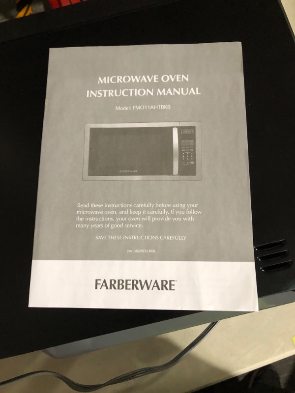 Photo 9 of **PARTS** *DAMAGE* *SEE NOTES* Farberware Countertop Microwave 1.1 Cu. Ft. 1000-Watt