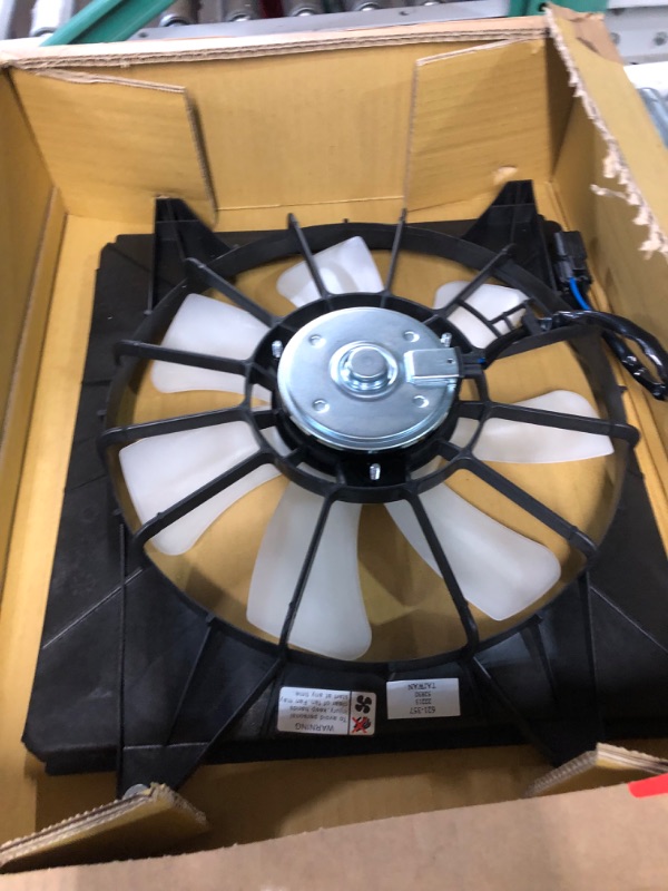 Photo 1 of Dorman 621-357 Engine Cooling Fan Assembly Compatible with Select Acura/Honda Models, Black
