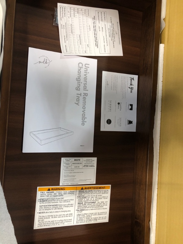 Photo 3 of DaVinci Universal Removable Changing-Tray (M0219) in Espresso