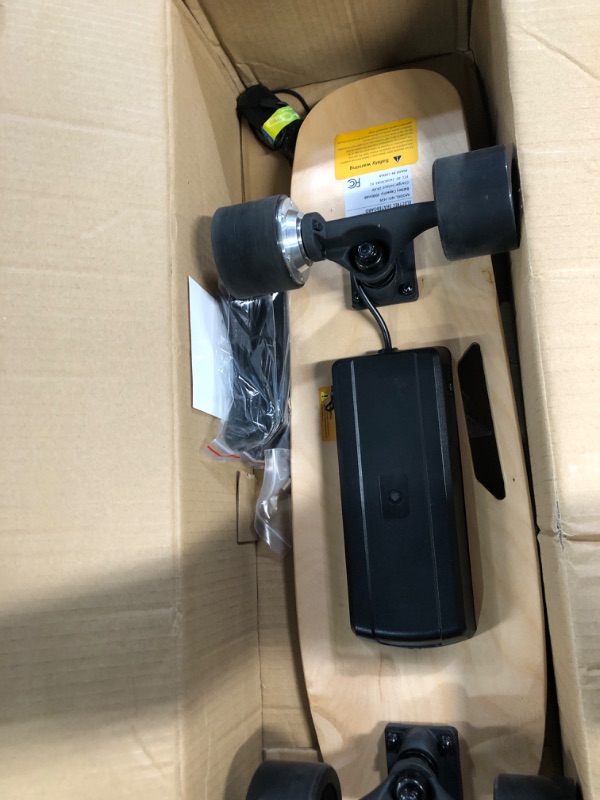 Photo 1 of **NON FUNCTIONAL SEE NOTES**
Caroma Electric Skateboard, 350W Electric Skateboard with Wireless Remote Control