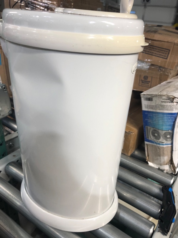 Photo 3 of (USED, DIRTY-CLEAN BEFORE USE, DENTS ON SIDES) - Ubbi Steel Odor Locking, No Special Bag Required Money Saving, Awards-Winning, Modern Design, Registry Must-Have Diaper Pail, White
