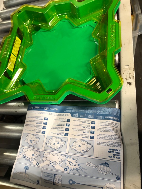 Photo 2 of **LIKE NEW - OPEN BOX**Beyblade Burst Evolution Star Storm Battle Set (Amazon Exclusive) Frustration-Free Packaging