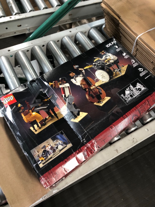 Photo 2 of *SEE NOTES* LEGO Ideas Jazz Quartet 21334 Building Kit; Build-and-Display Model for Adults with a Passion for Music (1,606 Pieces) Frustration-Free Packaging