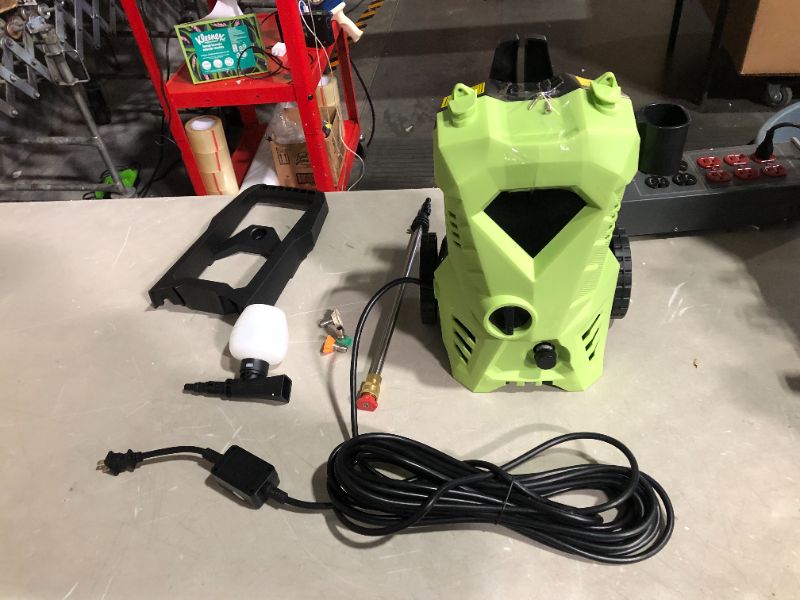 Photo 2 of **FOR PARTS ONLY**
Homdox 2.6GPM Pressure Washer 1500W, Green