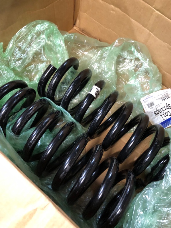 Photo 1 of *SEE NOTES* MOOG 81186 Coil Spring Set