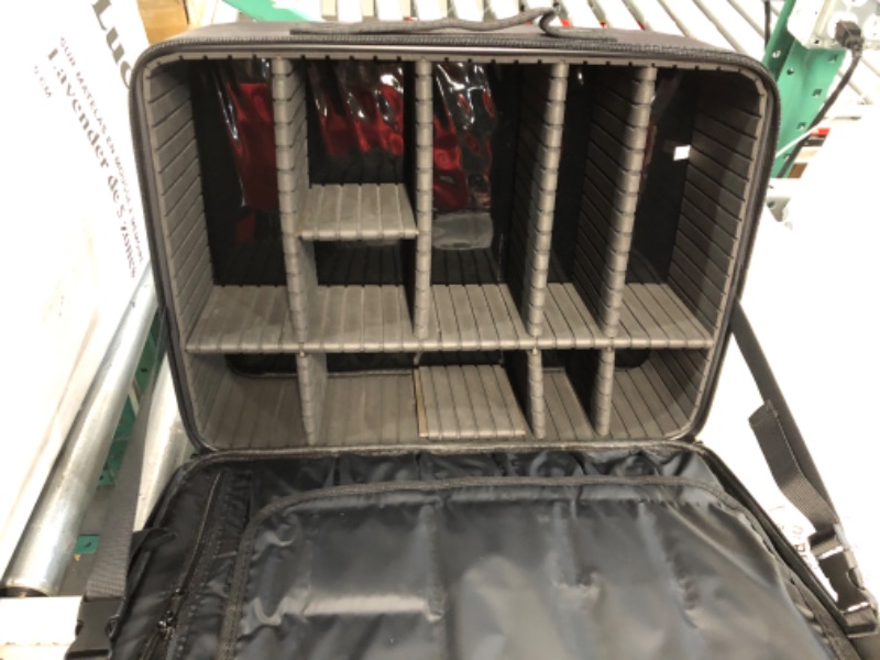 Photo 2 of Extra-large Makeup Case, a Must for Double-layer Travel, a Storage Case for Professional Makeup Artists to Put Cosmetics, 