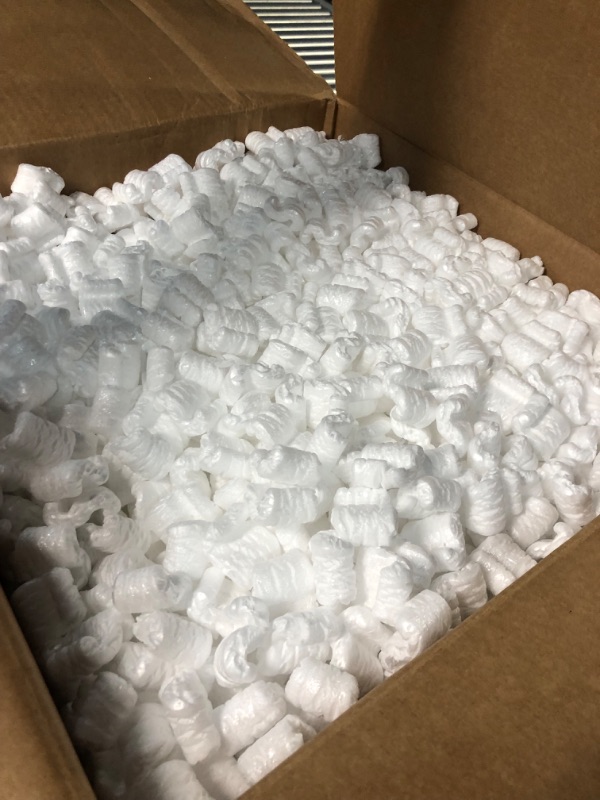Photo 1 of [NOT IN ORIGINAL PACKAGE]
Uboxes Packing Peanuts White 3.5 cuft, PEANUTS3CUFT