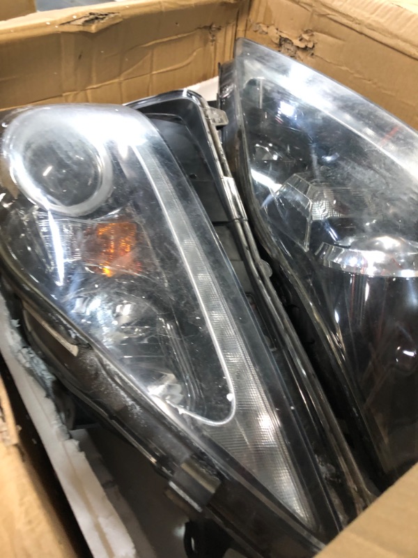 Photo 6 of [READ NOTES]
VLAND Led Headlights Compatible with Lexus IS250/ IS250C IS350 IS350C IS220d 2006-2012, ISF 2008-2014 w/ Sequential Indicator w/ Projecctor w/ Clear Reflector