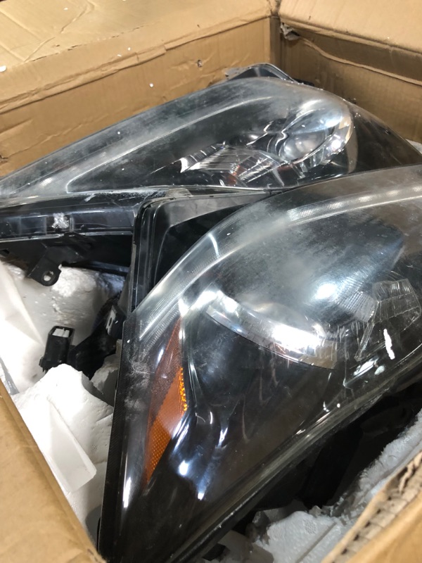 Photo 4 of [READ NOTES]
VLAND Led Headlights Compatible with Lexus IS250/ IS250C IS350 IS350C IS220d 2006-2012, ISF 2008-2014 w/ Sequential Indicator w/ Projecctor w/ Clear Reflector