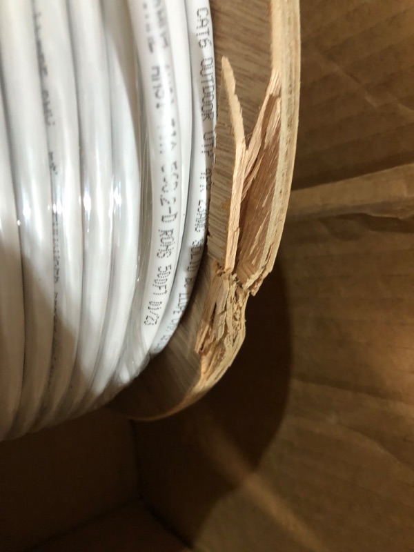 Photo 5 of [READ NOTES]
celertec CAT6 Outdoor Cable, 500ft, 23AWG Solid Bare Copper, Unshielded Twisted Pair (UTP), UV Resistant, Weatherproof, Waterproof