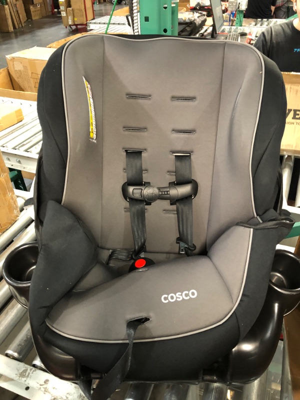 Photo 2 of Cosco Onlook 2-in-1 Convertible Car Seat,