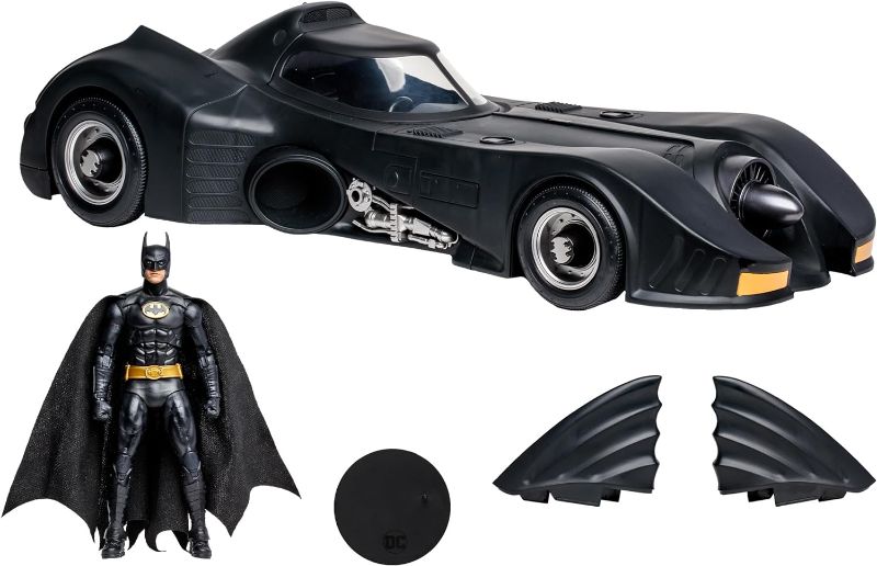 Photo 4 of (READ NOTES) McFarlane Toys - DC Multiverse Batman & Batmobile Gold Label 2pk (1989), Gold Label, Amazon Exclusive