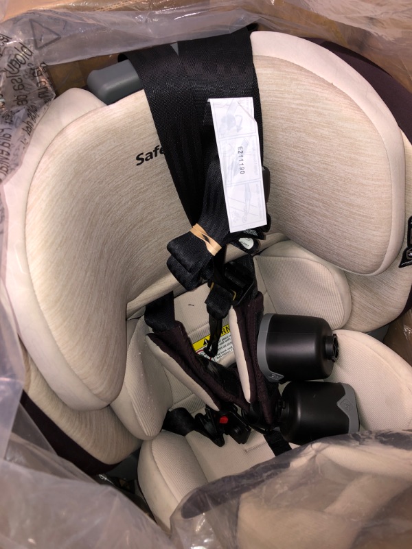 Photo 3 of (READ NOTES) Turn and Go 360 DLX Rotating All-in-One Convertible Car Seat
