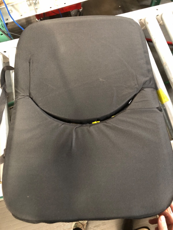 Photo 1 of (READ NOTES) PORTABLE FOLDING CHAIR 
