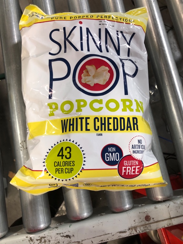 Photo 2 of {SEE NOTE} 
SkinnyPop White Cheddar Popcorn, Skinny Pop, Healthy Popcorn Snacks, 5 PACK 