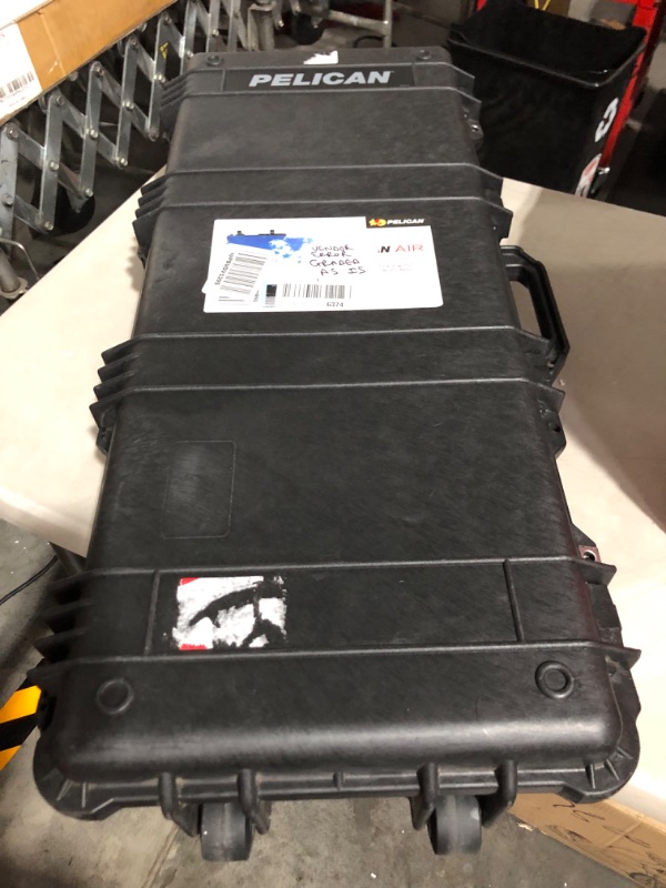 Photo 2 of *STOCK IMAGE REFERENCE* *SEE NOTES* Pelican Air Case- No Foam - 3ft x 18" Black