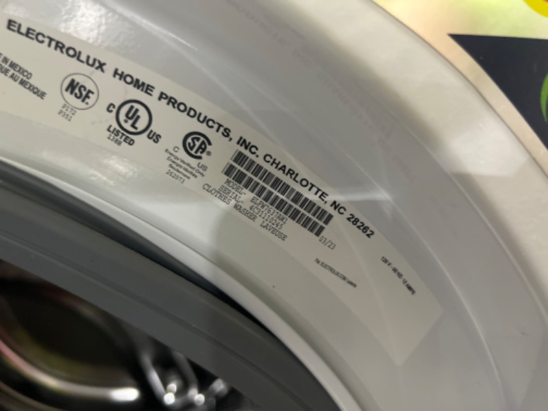 Photo 5 of *PARTS ONLY DOES NOT FUNCTION PROPERLY*
Electrolux SmartBoost 4.5-cu ft High Efficiency Stackable Steam Cycle Front-Load Washer (White) 