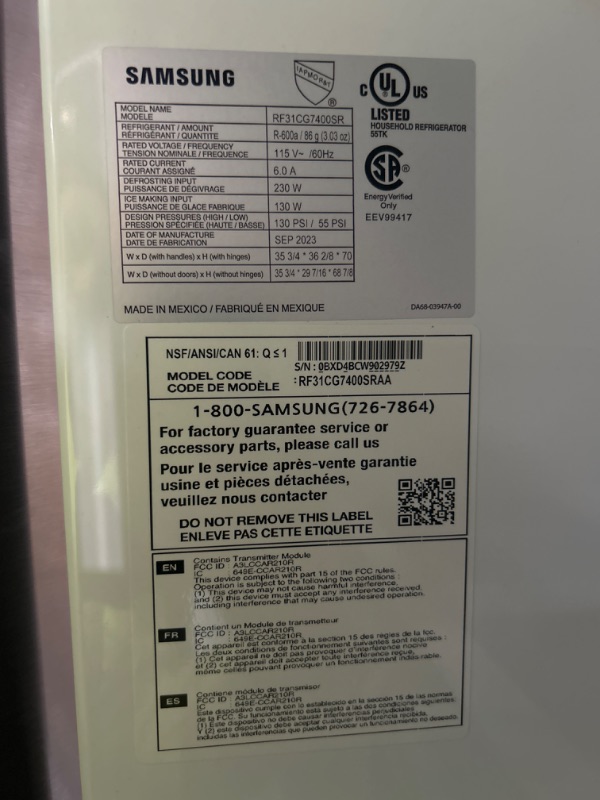 Photo 9 of Samsung Mega Capacity 29.8-cu ft 4-Door Smart French Door Refrigerator with Dual Ice Maker 