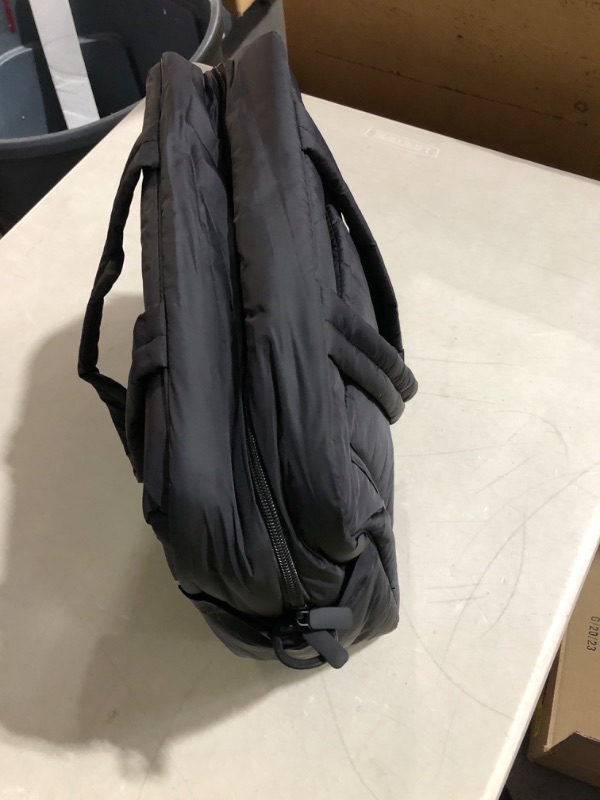 Photo 4 of  Nylon Weekender Bag Puffer Gym Tote Bag 