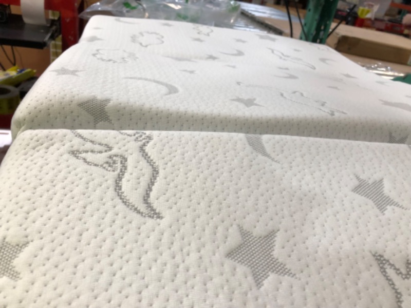 Photo 2 of 38x26 tri-fold mattress stars and dinosaurs 