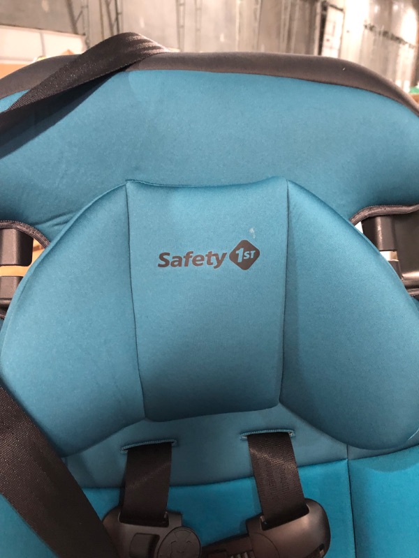 Photo 1 of *USED AN DIRTY / SEE PHOTOS* Safety 1st Grand 2-in-1 Booster Car Seat, Forward-Facing with Harness, 30-65 pounds and Belt-Positioning Booster, 40-120 pounds, Capri Teal