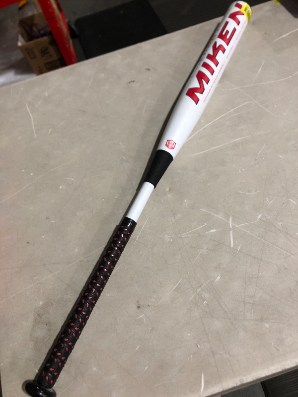 Photo 4 of * used * good condition * 
Miken | 2023 | FREAK PRIMO Slowpitch Softball Bat | USA | Maxload | 14" Barrel 34" / 26 oz. 2023