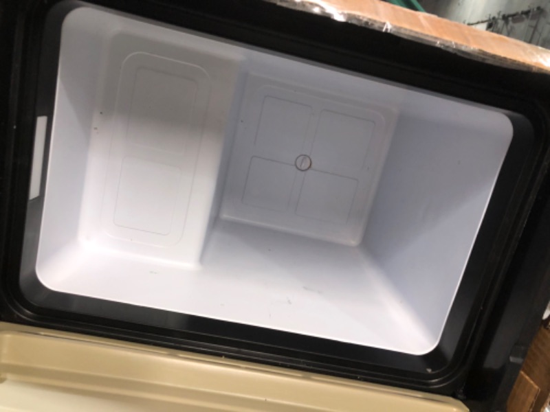 Photo 2 of [FOR PARTS, READ NOTES]
EENOUR 12 Volt Refrigerator Portable Freezer 37 Quart/35L Battery Powered