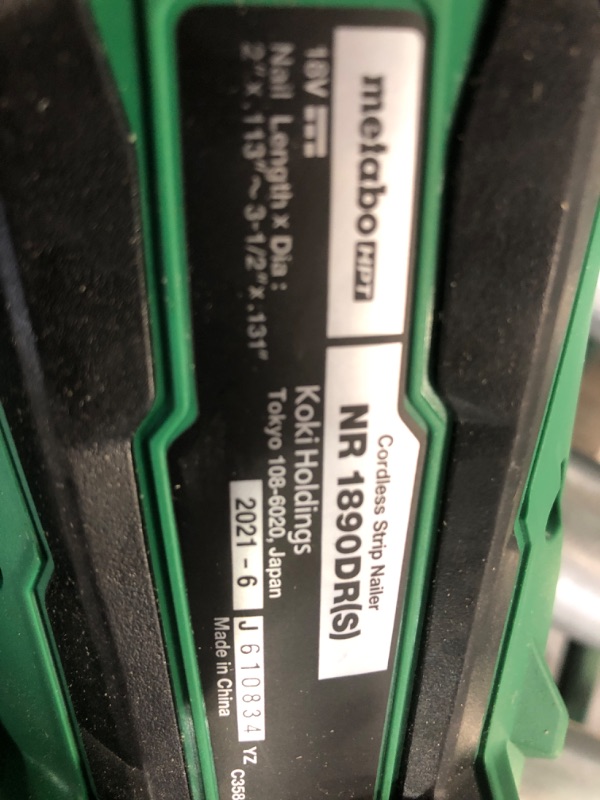 Photo 4 of * no battery * used item * sold for parts *
Metabo HPT 18V MultiVolt Cordless Framing Nailer | Uses 21 Degree Full Round Head Plastic Strip Nails 